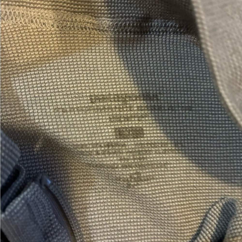 Patagonia Mens XL Gray 1/4 Zip Technical Baselayer Pullover Style 44530F7 - Picture 2 of 5